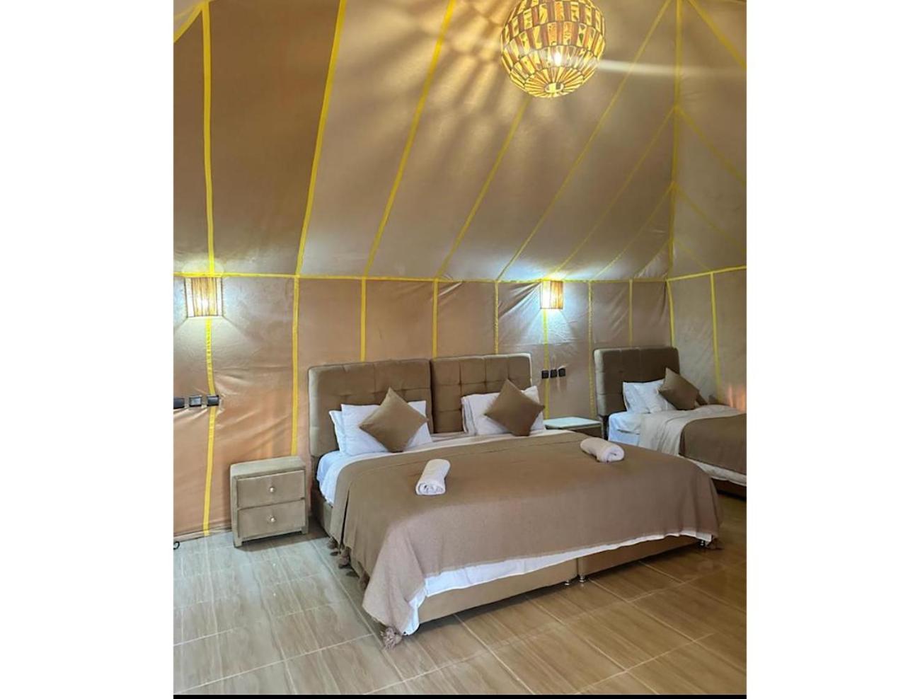 Hotel Sahara Traveling Camp à Merzouga Extérieur photo