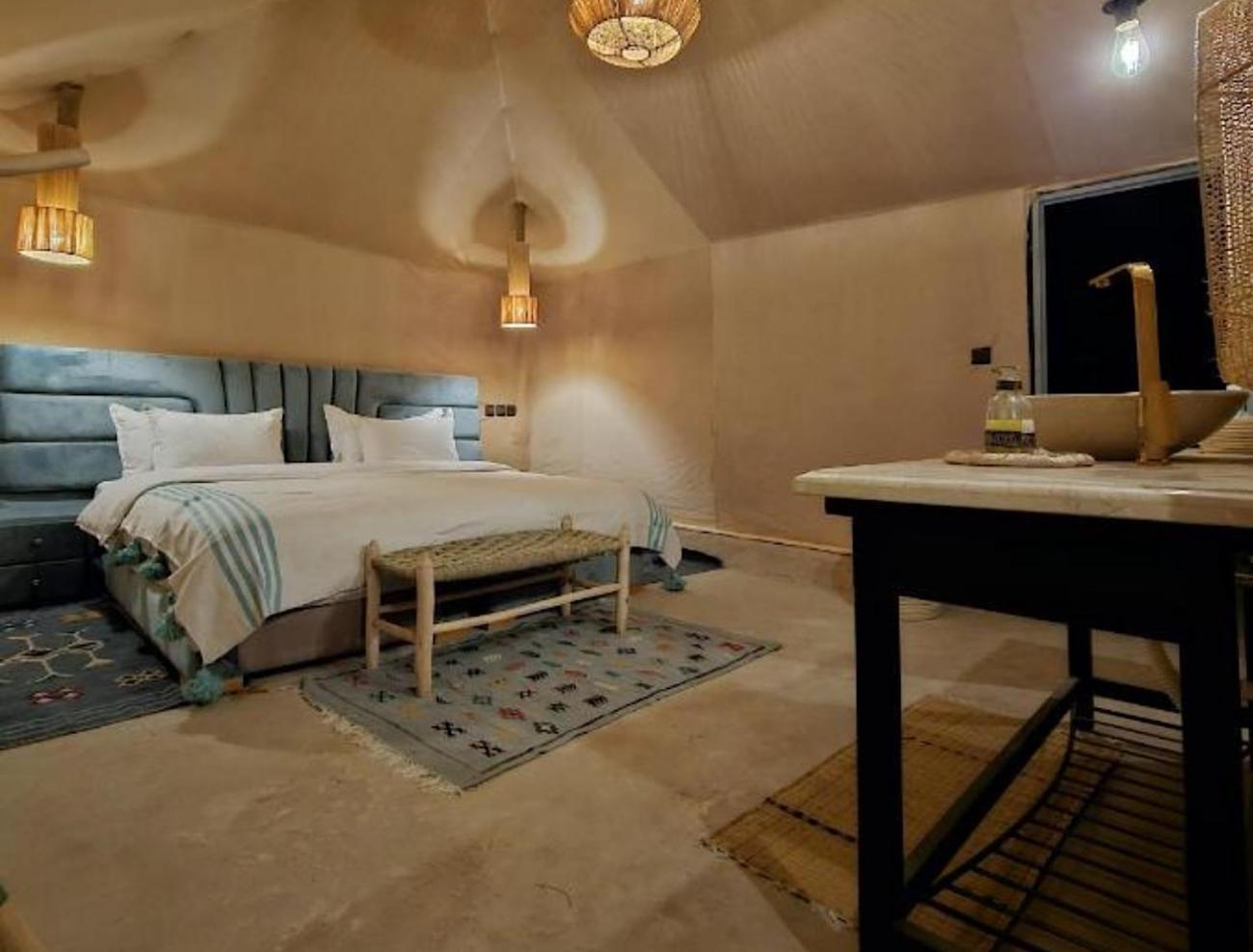 Hotel Sahara Traveling Camp à Merzouga Extérieur photo