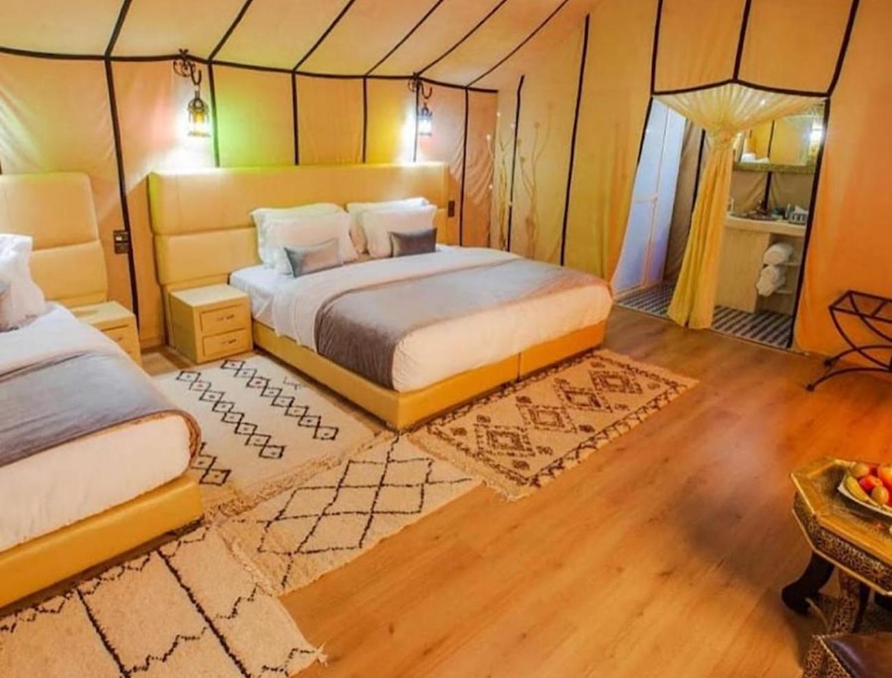 Hotel Sahara Traveling Camp à Merzouga Extérieur photo